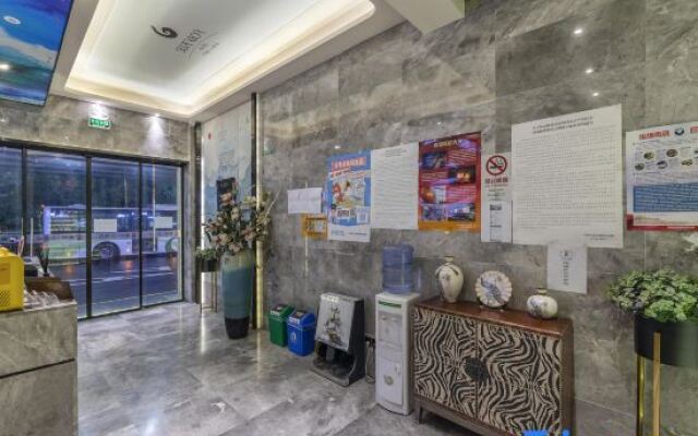 Superior Yun Hotel (Shanghai Gulang Road Subway Station)