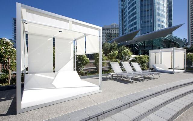 Private Luxe 3 BDR at Q Surfers Paradise