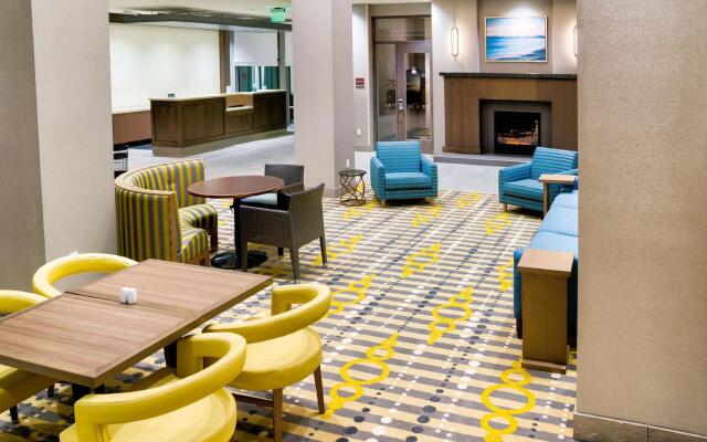 Hilton Garden Inn Santa Barbara / Goleta