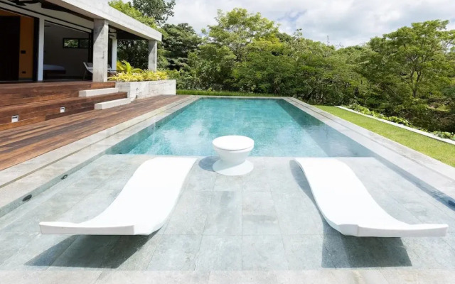 Villa Futura by Acomodo