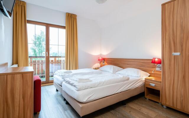 Beautiful Chalet in Obertraun With Garden