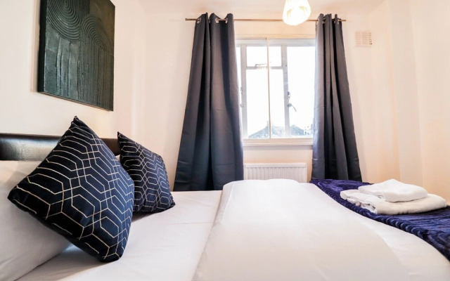 Lovely 3 Bedroom Maisonette
