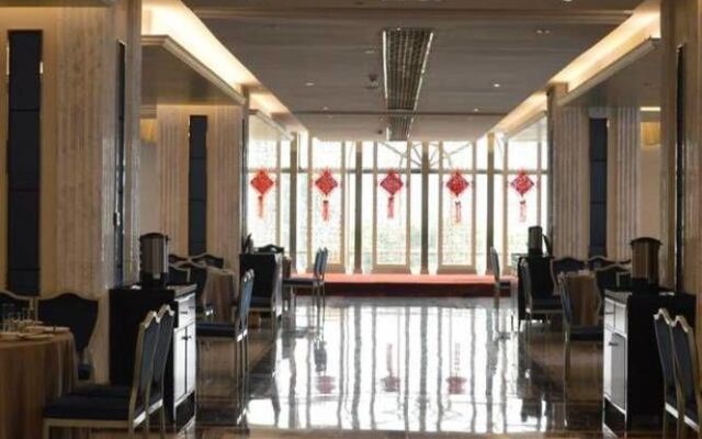 Yichang Riverside No.1 Hotel