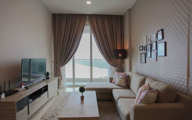 Puteri Cove Residence by Royce