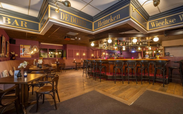 Fletcher Hotel - Restaurant De Zeegser Duinen