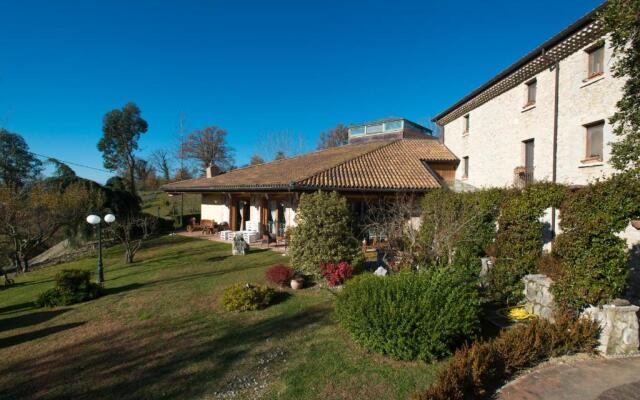 Valle DellAquila Country House