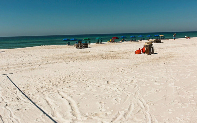 Silver Dunes by Holiday Isle