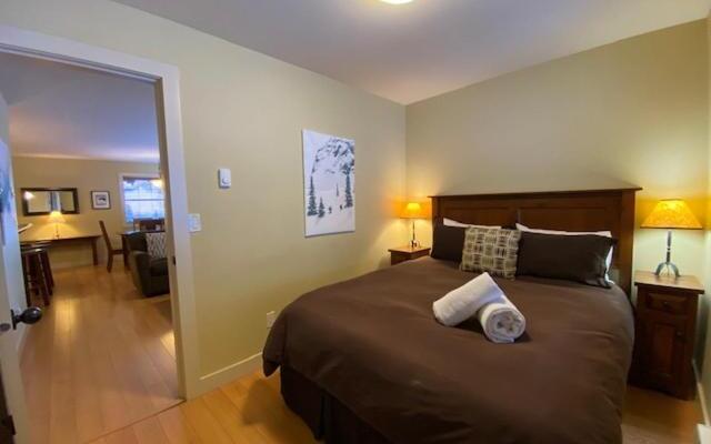 Lush Mountain Accommodations