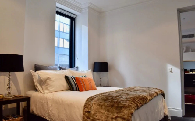 Stylish 1 Bedroom Apartment in Vibrant Potts Point