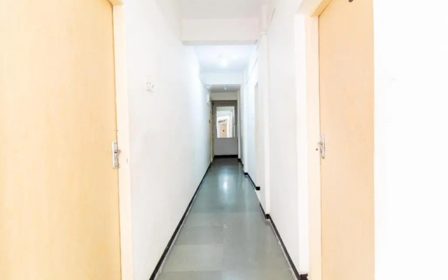 Hotel Rahi by OYO Rooms