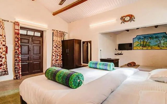 Fabhotel Royal Heritage