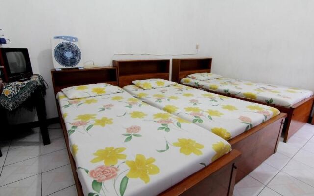Mas Gun Homestay by ZUZU