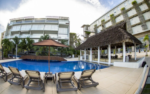 Depa Acapulco Playa y Alberca 3HA 3.5BA