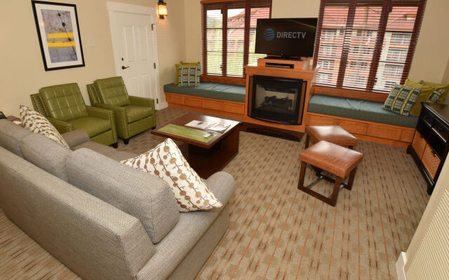 Heavenly Village Condos - Grand Residence