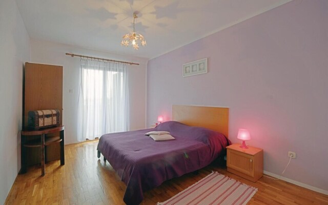 Awesome Home in Fazana With Wifi and 4 Bedrooms