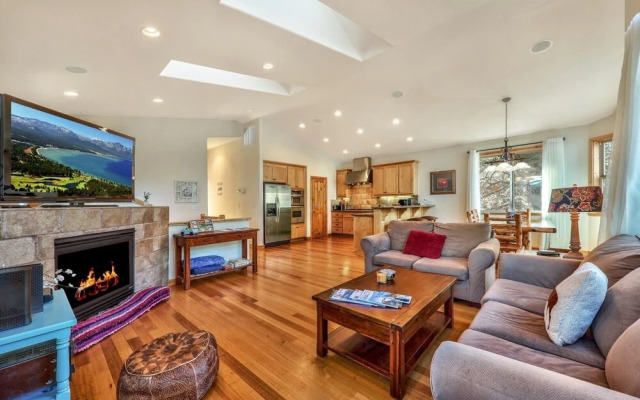 Das Waldhaus 1973p 3 Bedroom Home