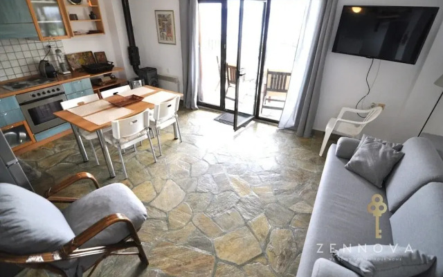Zennova 43 Pirgadikia Sky & Sea Home