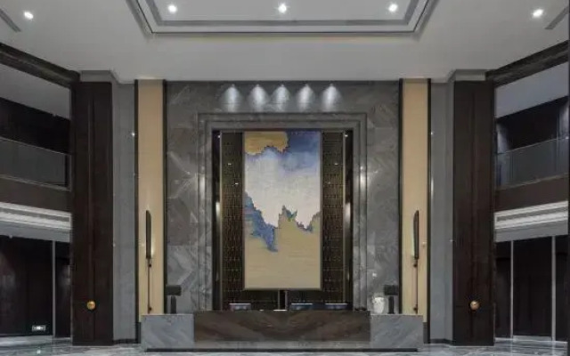 Hongtai V Top Hotel