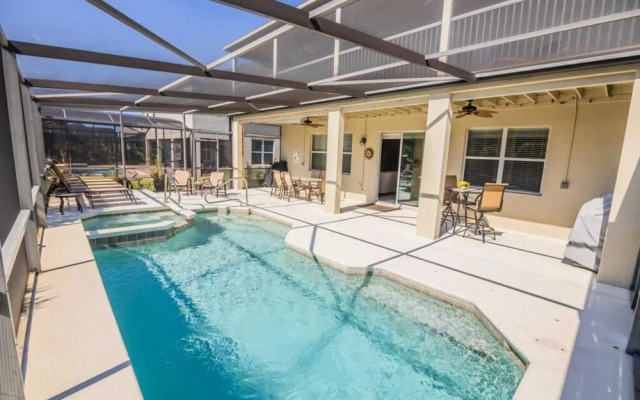 Hendrik's West Haven Vacation Home