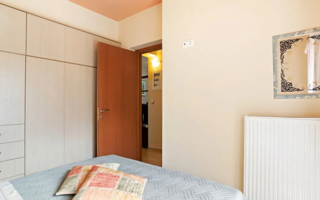 Welcoming Apartment in Venerato With Garden