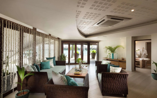 Hilton Moorea Lagoon Resort and Spa