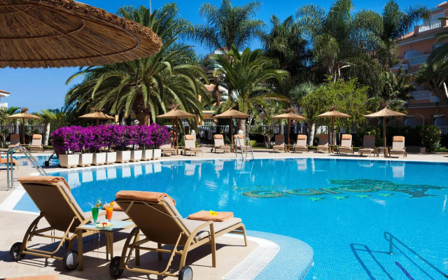 Hotel Riu Garoé