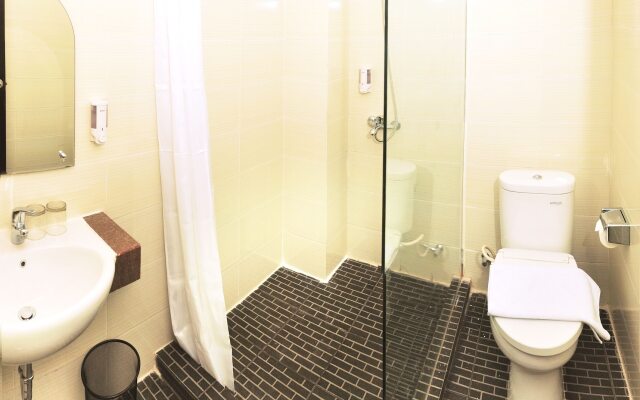 Her Hotel and Trade Center Balikpapan