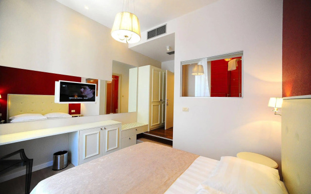 Marmont City Rooms