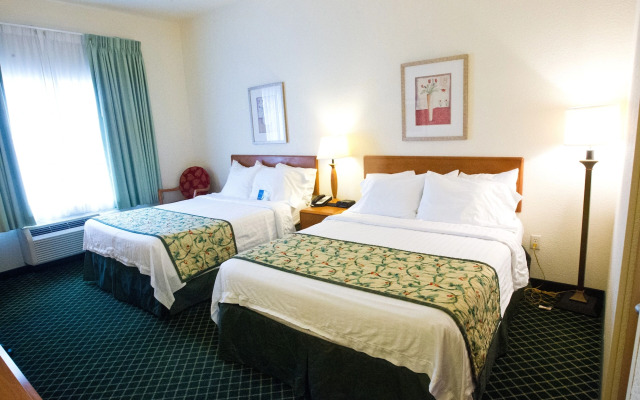 Fairfield Inn and Suites by Marriott Burley