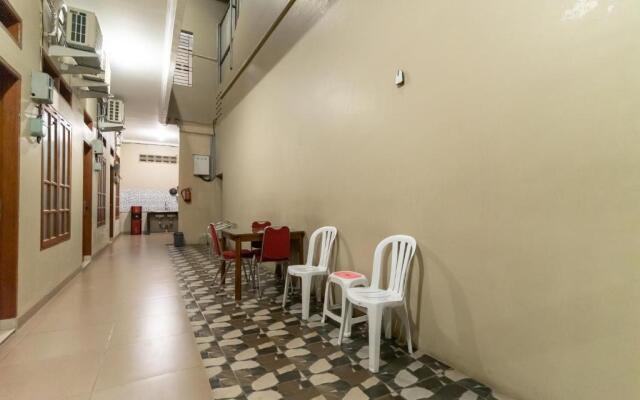 RedDoorz At Joyce Guest House Medan
