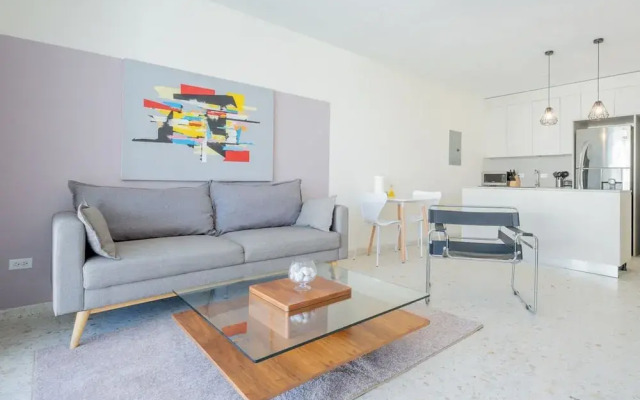w Bright 1BR in Casco Antiguo