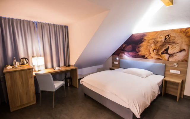 Hotel 7 Continents