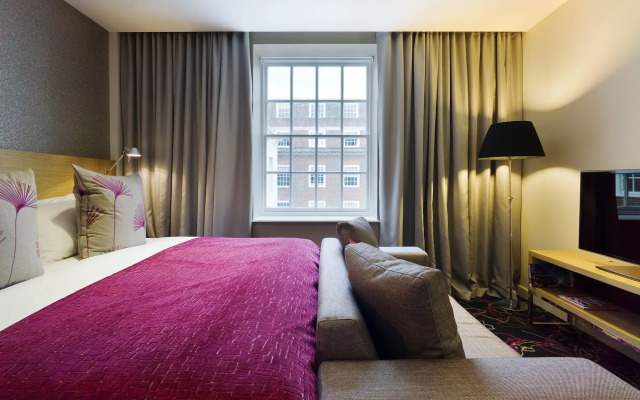 Apex Temple Court Hotel