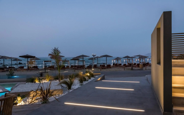 Mare Blue Suites