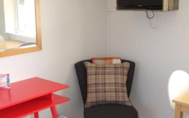 Pine Lodge Studio