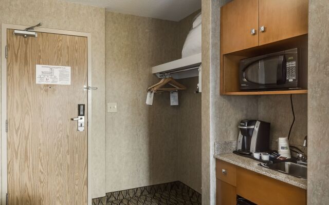 Holiday Inn Express & Suites Saskatoon by IHG