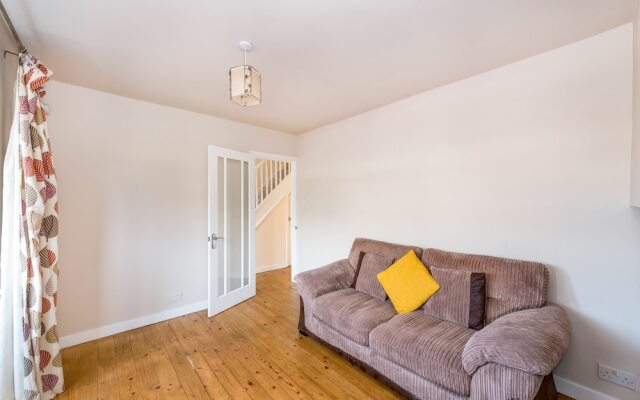 Sanger Lodge 3-Bedroom House