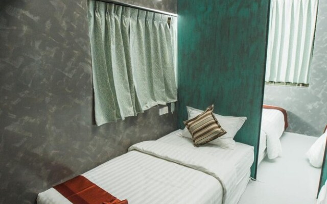 Rangoon Boutique House Hostel