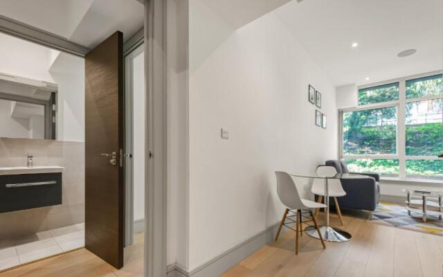 Charming 1-bed Apartment in Harrow