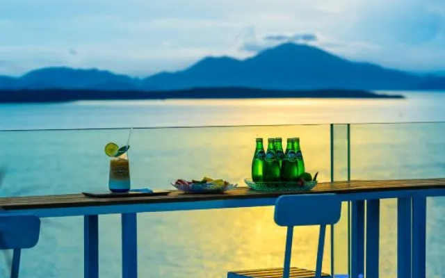 Shenzhen Yisu Cliff Scenic Apartment – Meal – Shenzhen
