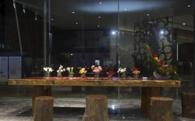 Stars Hotel (Administration Service Center Branch)