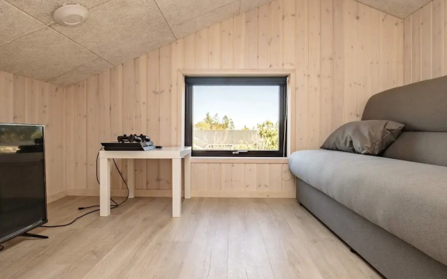8 Person Holiday Home in Albaek