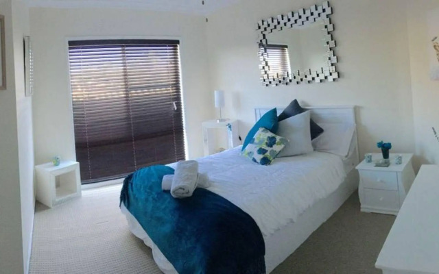 Bella Vista of Raby Bay Bed & Breakfast