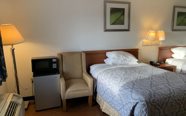 Travelodge Suites MacClenny