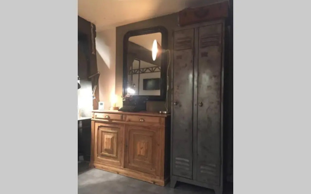 T3 duplex industriel hyper centre ville historique