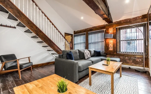 Prestige STAY Aparthotel - 27 Stanley Street Party Apartments