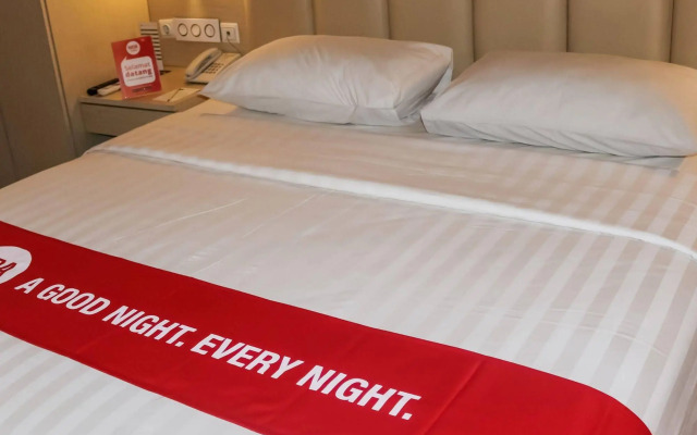 NIDA Rooms Railway Medan Merdaka Square