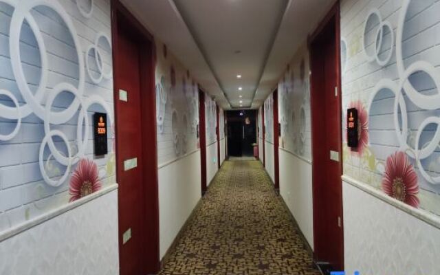 Shanghai Xingui Home Hotel (Qingpu Xincheng Subway Station)