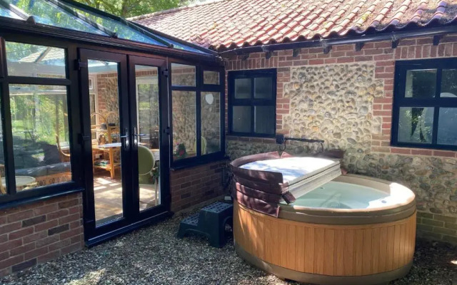 Felbrigg Lodge Bed and Breakfast