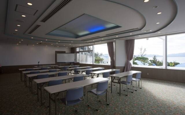 YYY CLUB iE RESORT